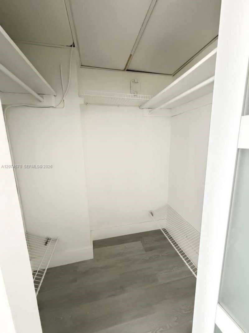 500 Bayview Dr, Unit 1231, Sunny Isles Beach, FL 33160 Photo