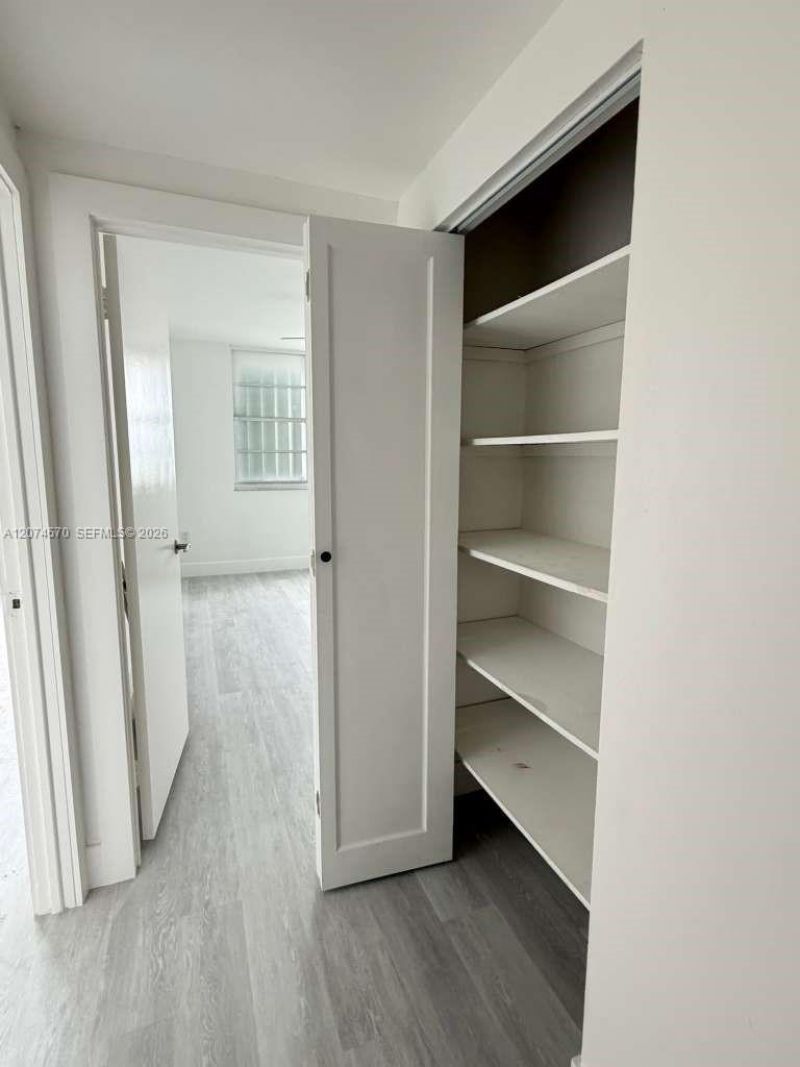 500 Bayview Dr, Unit 1231, Sunny Isles Beach, FL 33160 Photo
