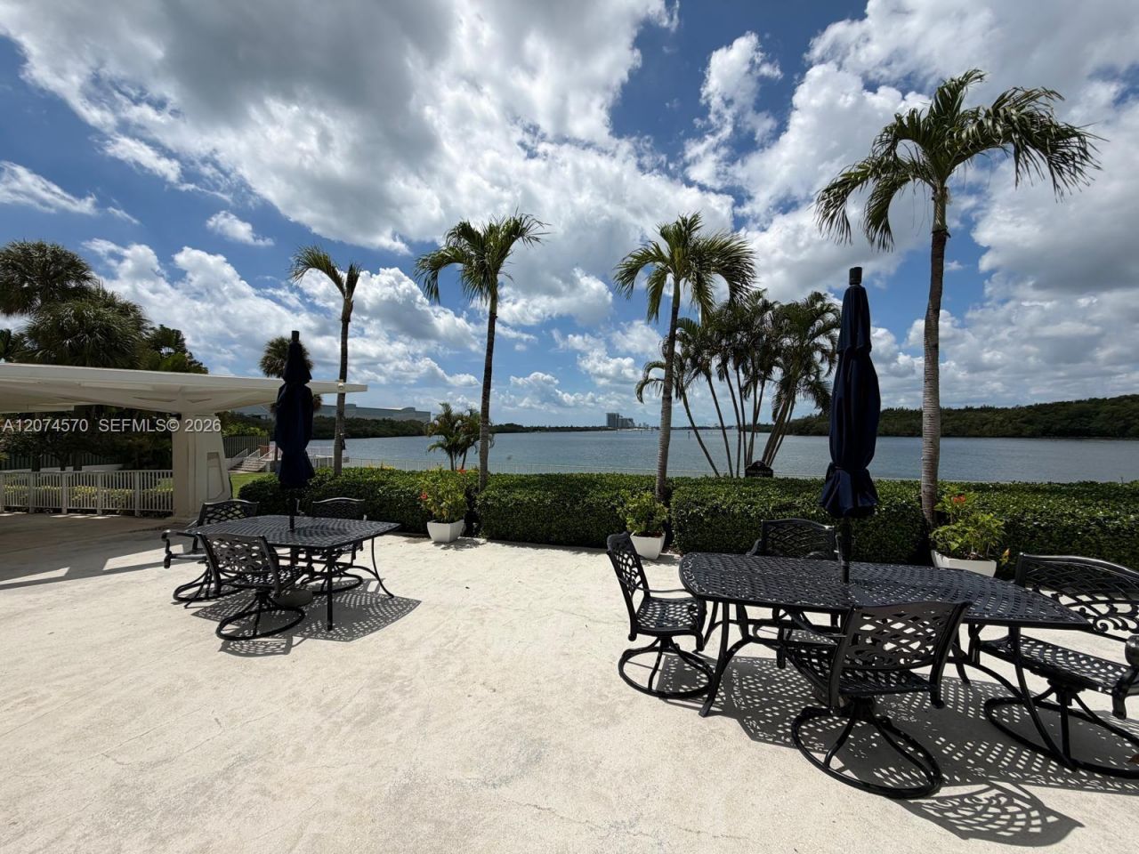 500 Bayview Dr, Unit 1231, Sunny Isles Beach, FL 33160 Photo