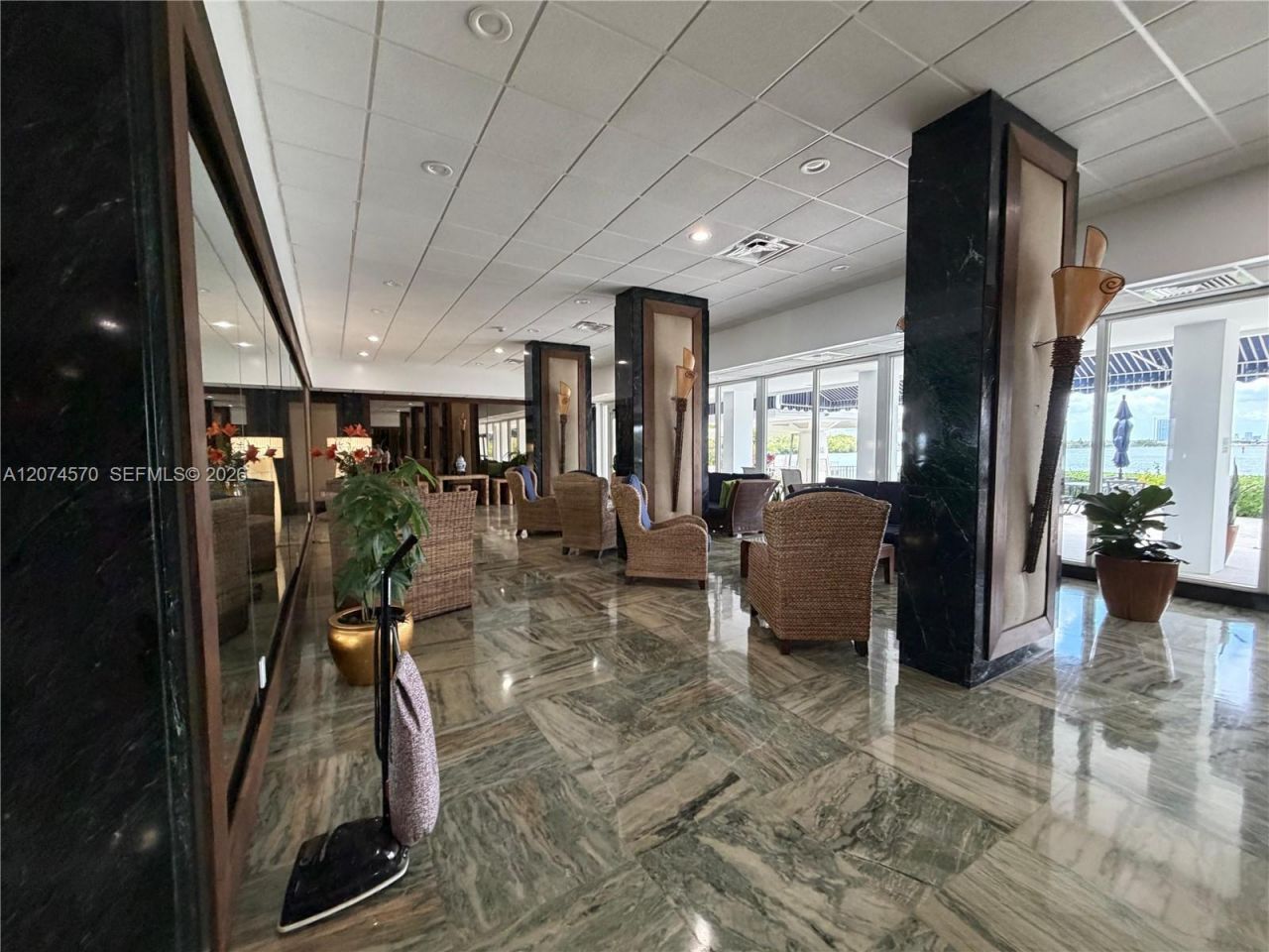 500 Bayview Dr, Unit 1231, Sunny Isles Beach, FL 33160 Photo