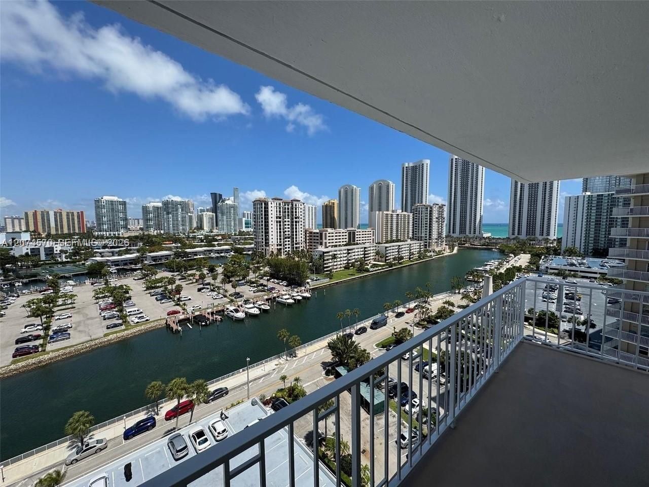 500 Bayview Dr, Unit 1231, Sunny Isles Beach, FL 33160 Photo