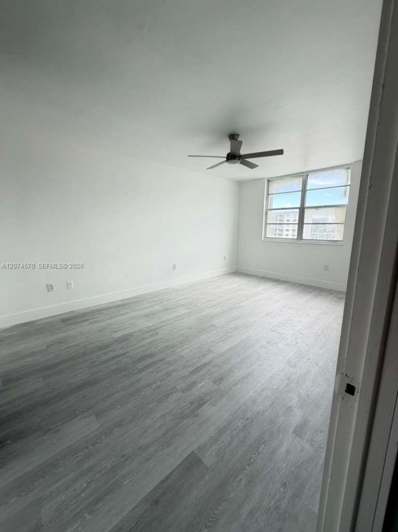 500 Bayview Dr, Unit 1231, Sunny Isles Beach, FL 33160 Photo
