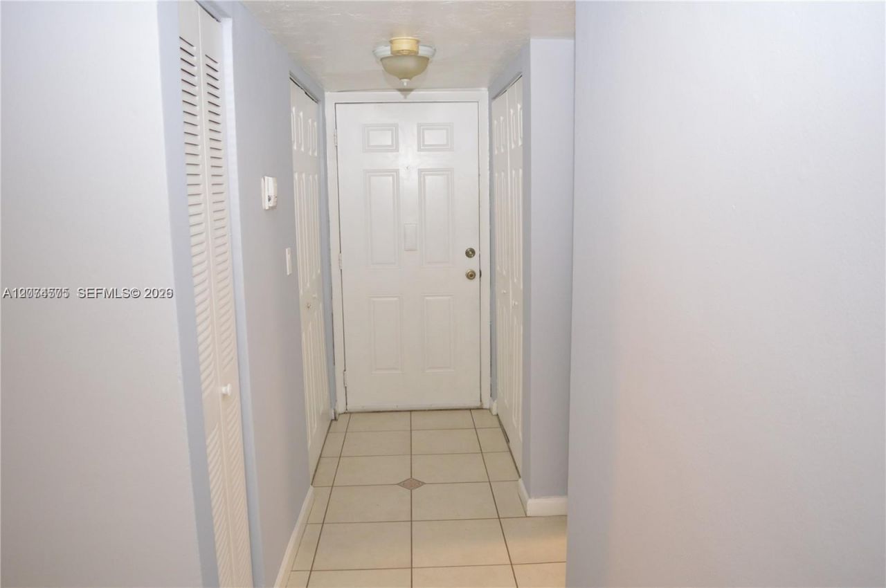 1370 NE 119th St , Unit 137004, Miami, FL 33161 Photo