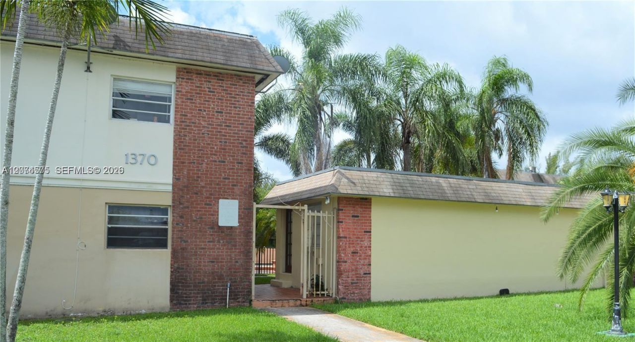 1370 NE 119th St , Unit 137004, Miami, FL 33161 Photo