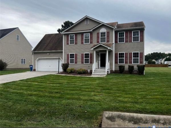 4023 Evelake Road , Richmond, VA 23237
