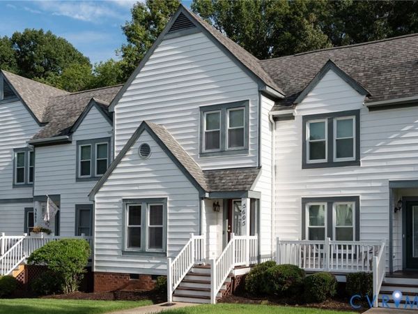 5605 Beacon Hill Drive , Midlothian, VA 23112