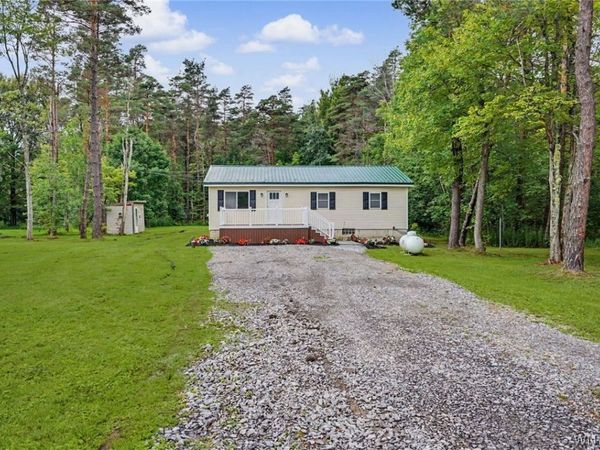 8621 Tug Hill Road , Machias, NY 14101