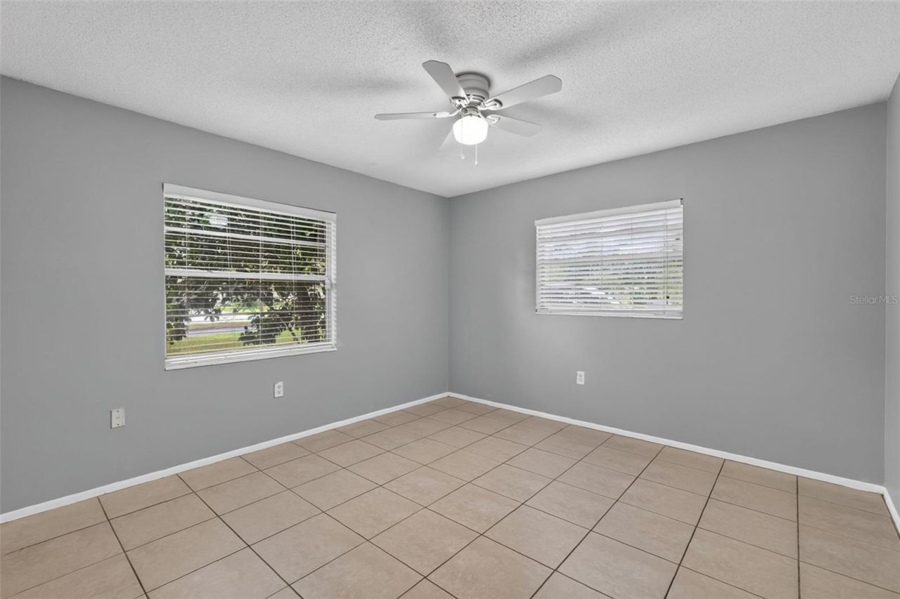 1305 Orange Avenue, Tavares, FL 32778 Photo