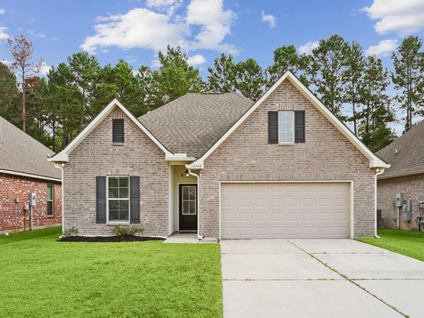 12340 PARMA Circle , Covington, LA 70435
