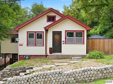 710 Cook Avenue, Council Bluffs, IA 51503