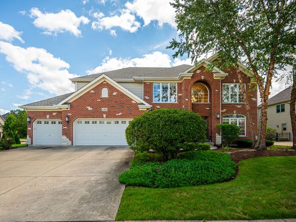 4204 Chaparral Drive , Naperville, IL 60564