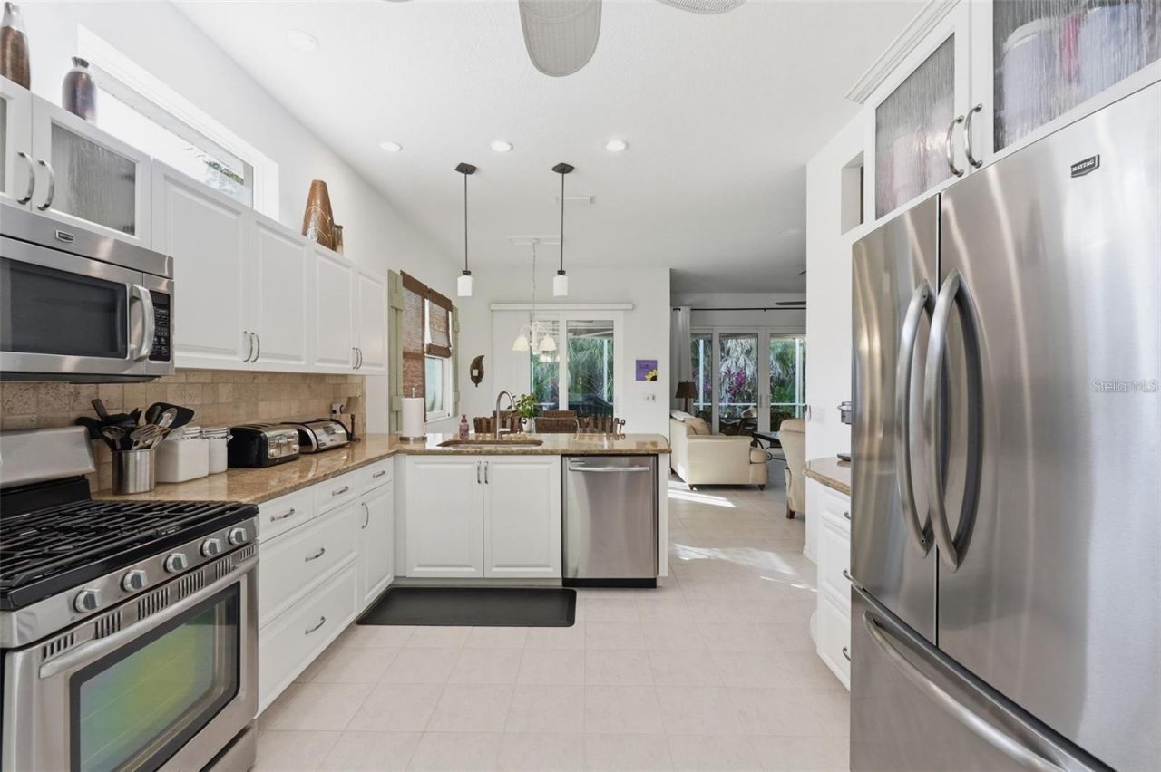 5127 Hanging Moss Lane, Sarasota, FL 34238 Photo