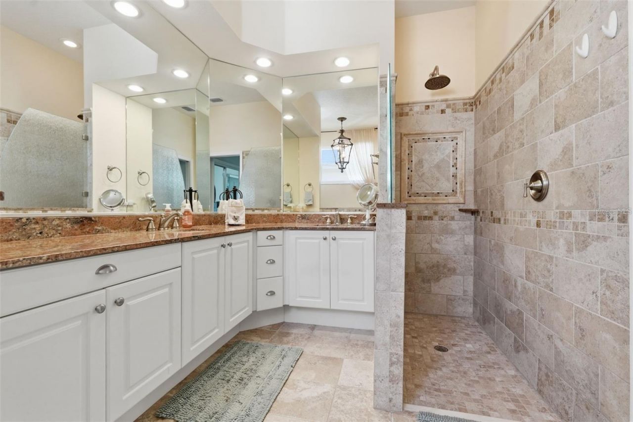 5127 Hanging Moss Lane, Sarasota, FL 34238 Photo