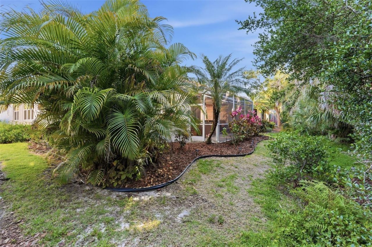 5127 Hanging Moss Lane, Sarasota, FL 34238 Photo