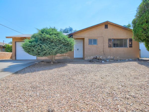 1536 Garcia Street NE, Albuquerque, NM 87112