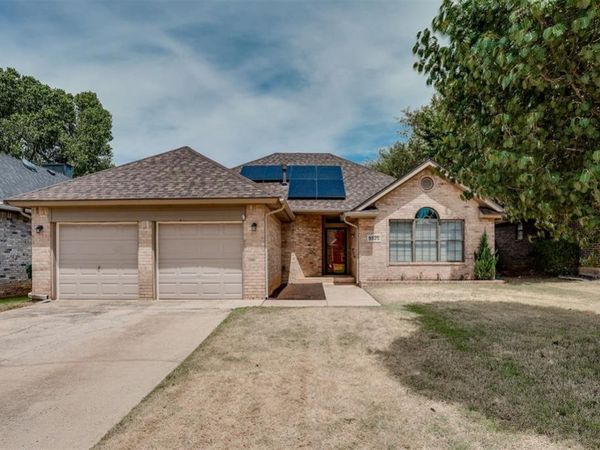 9925 Fox Fair Hollow, Midwest City, OK 73130