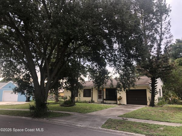 1440 Carr Circle NE , Palm Bay, FL 32905