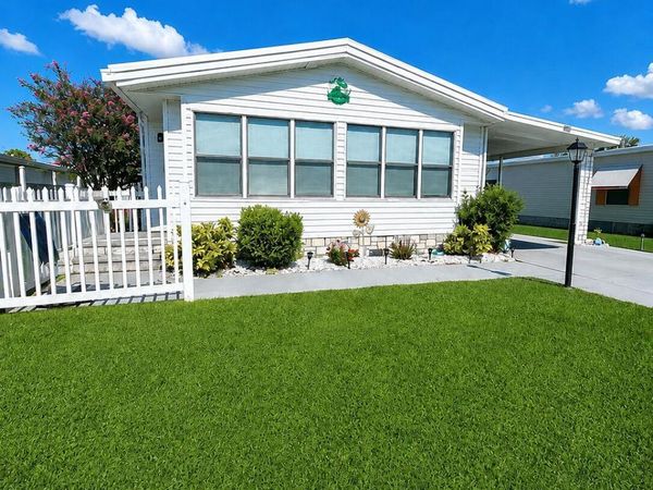 920 Hyacinth Circle , Barefoot Bay, FL 32976