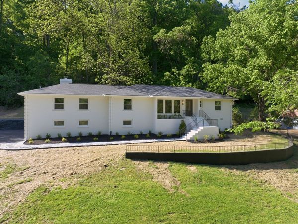 6538 Rolling Fork Dr , Nashville, TN 37205