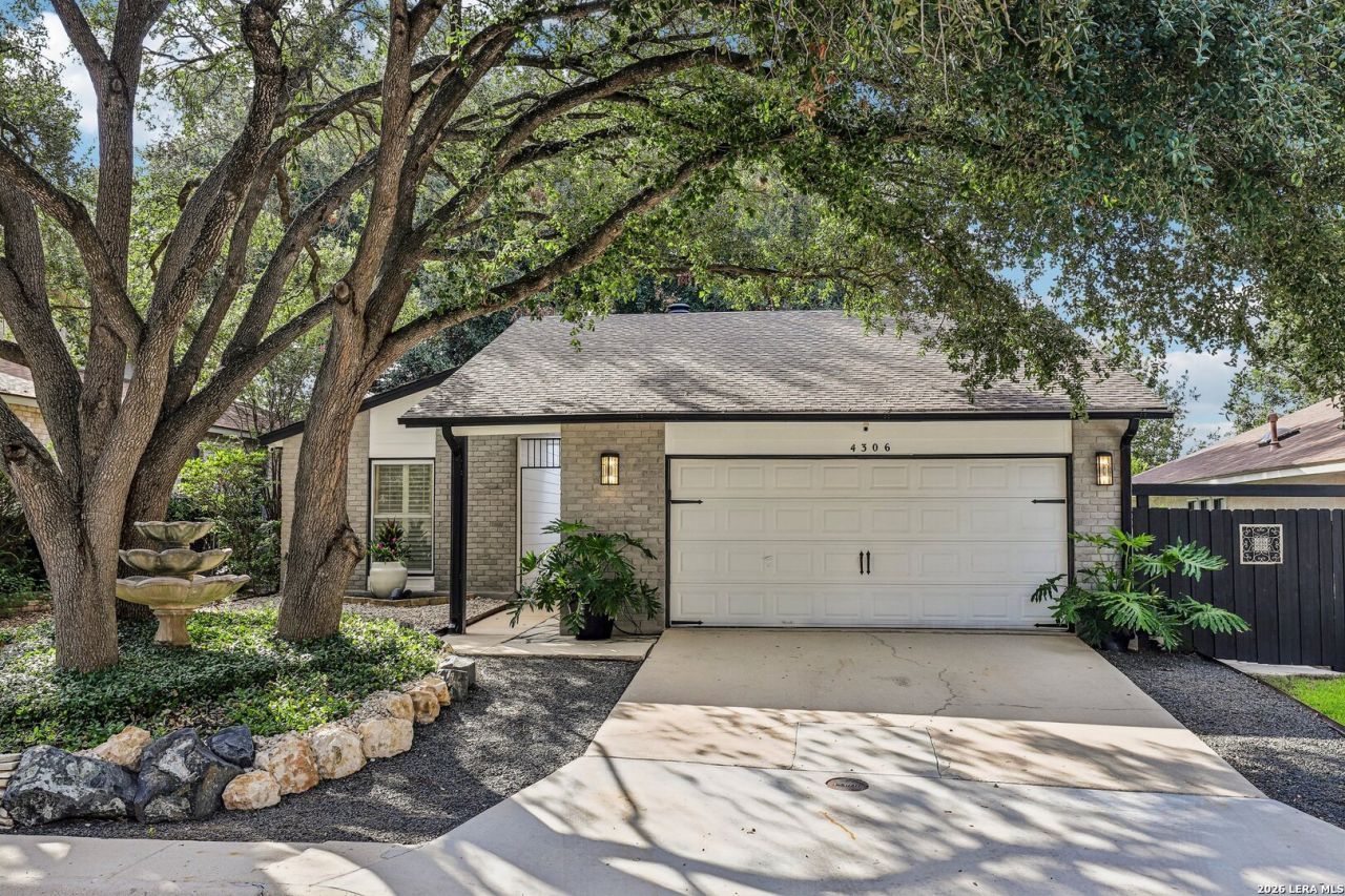 4306 Putting Grn, San Antonio, TX 78217 Main Photo