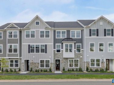 2208 BRINDLE LN, Charlottesville, VA 22911
