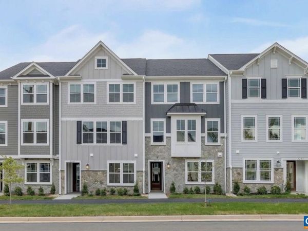 2208 BRINDLE LN, Charlottesville, VA 22911