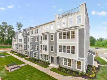 19B FORBES DR, Charlottesville, VA 22911