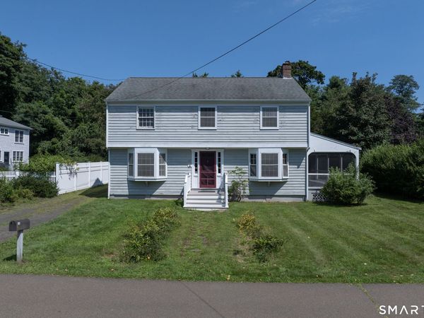 35 Neptune, Madison, CT 06443