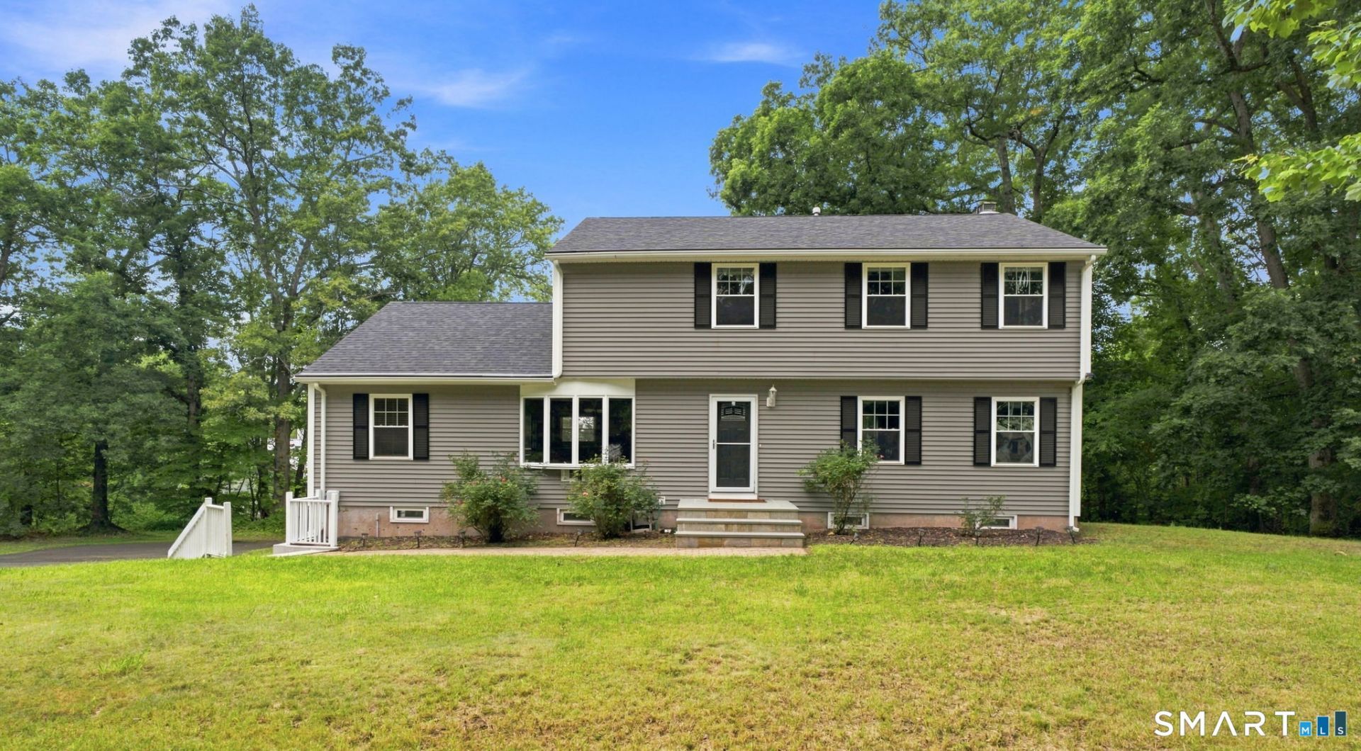 400 Old Day Hill, Windsor, CT 06095 Main Photo