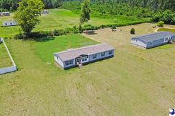 2432 Nature Dr photo 4