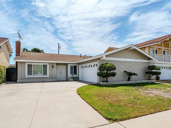 5842 Daisy, La Palma, CA 90623