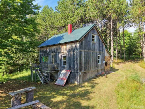 25307 Dover Road, Osceola Twp, MI 49913
