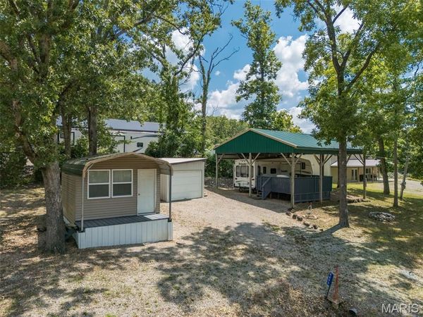 8895 Amy Lane , French Village, MO 63036