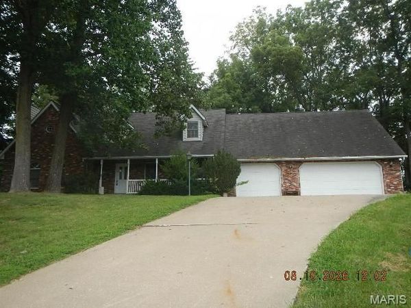 4140 Windmere Drive, Hannibal, MO 63401