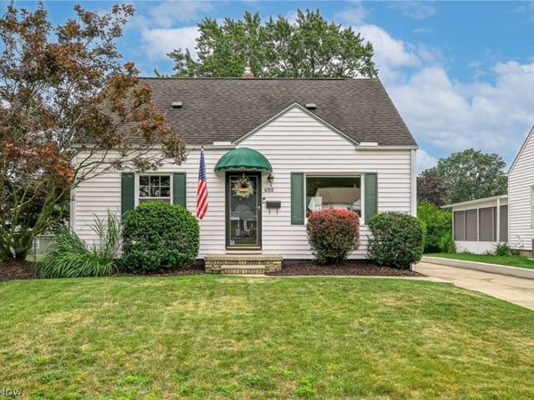 650 Prentiss Avenue , Akron, OH 44306