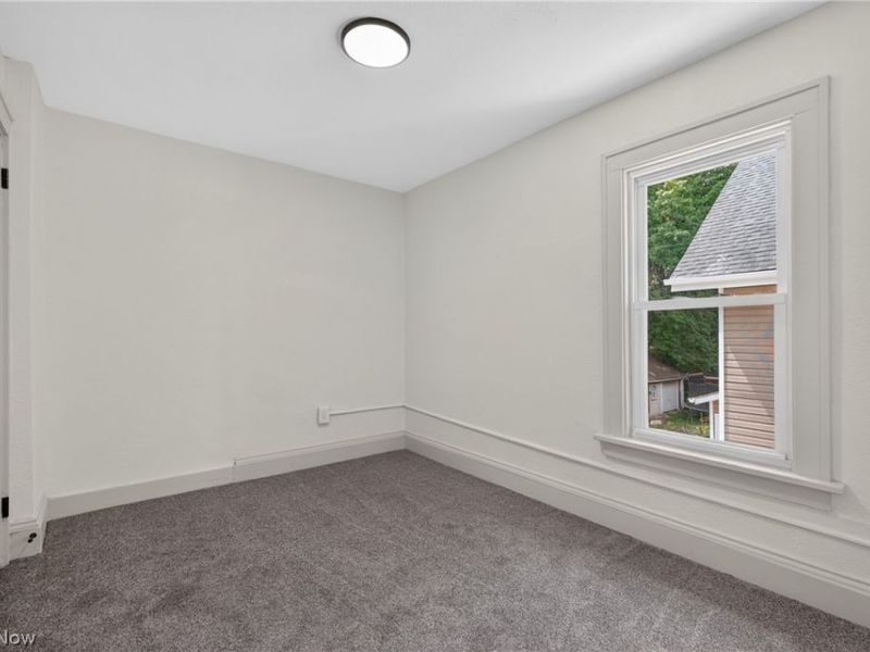 96 E Ido Avenue, Akron, OH 44301 Photo 20
