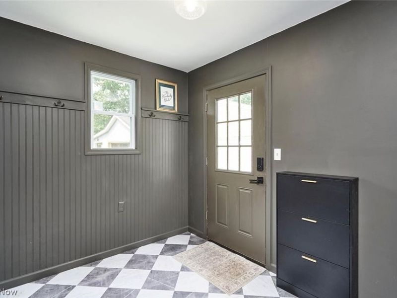 3305 Klages Boulevard, Tallmadge, OH 44278 Photo 9