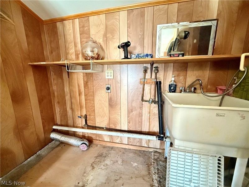 1445 Georgetown Damascus Road, Beloit, OH 44609 Photo 18