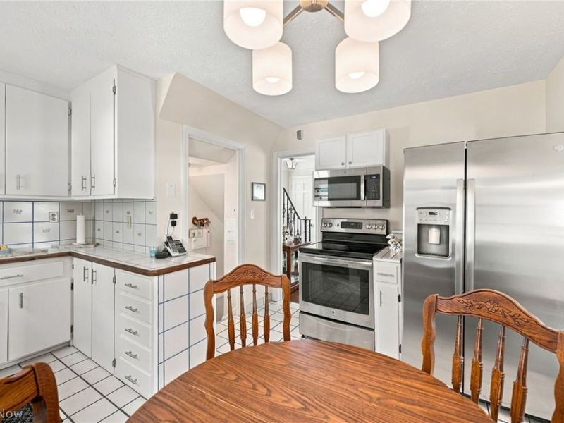24231 Yosemite Drive, Euclid, OH 44117 Photo 15