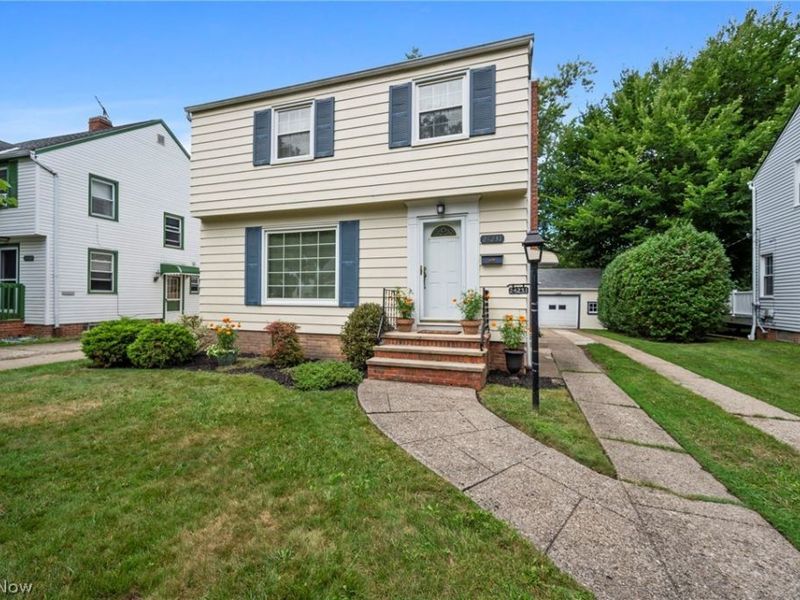 24231 Yosemite Drive, Euclid, OH 44117 Photo 2