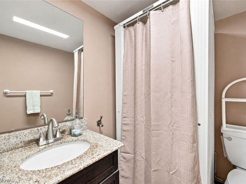 24231 Yosemite Drive, Euclid, OH 44117 Photo 26