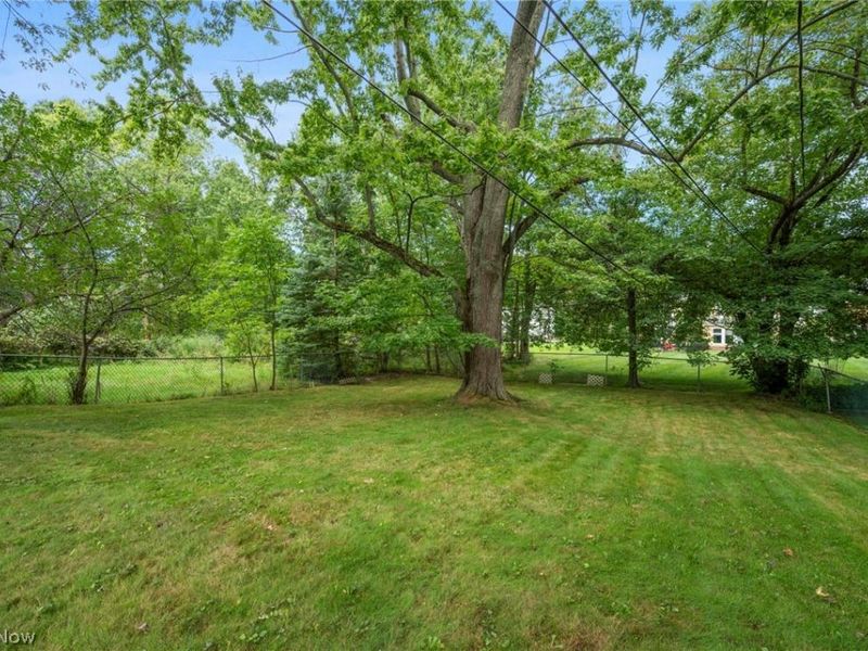 24231 Yosemite Drive, Euclid, OH 44117 Photo 38