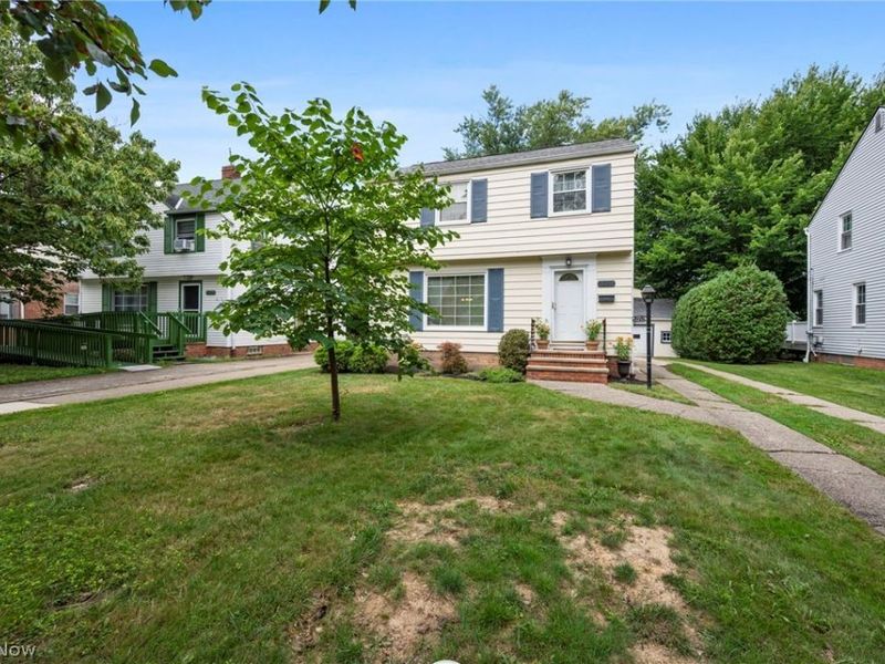 24231 Yosemite Drive, Euclid, OH 44117 Photo 4