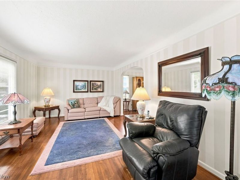24231 Yosemite Drive, Euclid, OH 44117 Photo 8