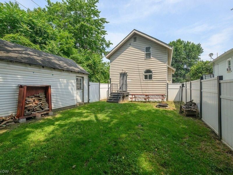 1838 Ford Avenue, Akron, OH 44305 Photo 22