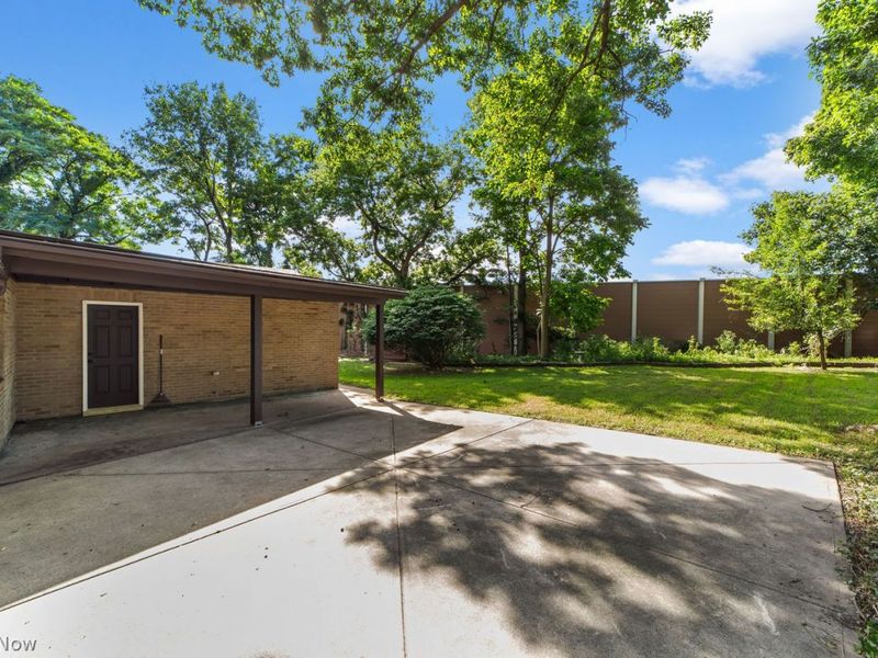 10920 Lake Shore Boulevard, Bratenahl, OH 44108 Photo 41