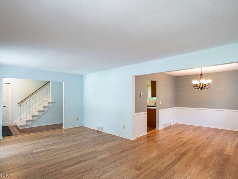 16953 Deerfield Drive, Strongsville, OH 44136 Photo 16