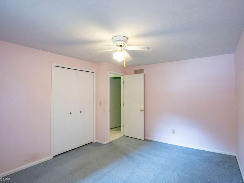 16953 Deerfield Drive, Strongsville, OH 44136 Photo 34