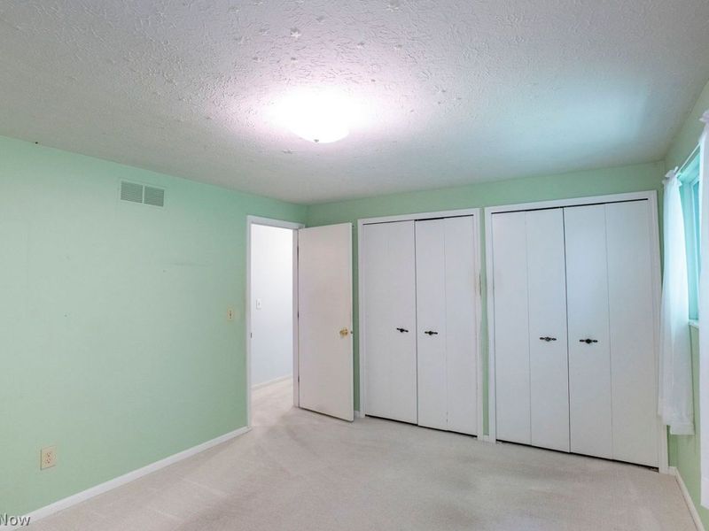 16953 Deerfield Drive, Strongsville, OH 44136 Photo 40