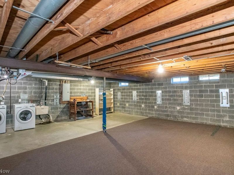 16953 Deerfield Drive, Strongsville, OH 44136 Photo 46